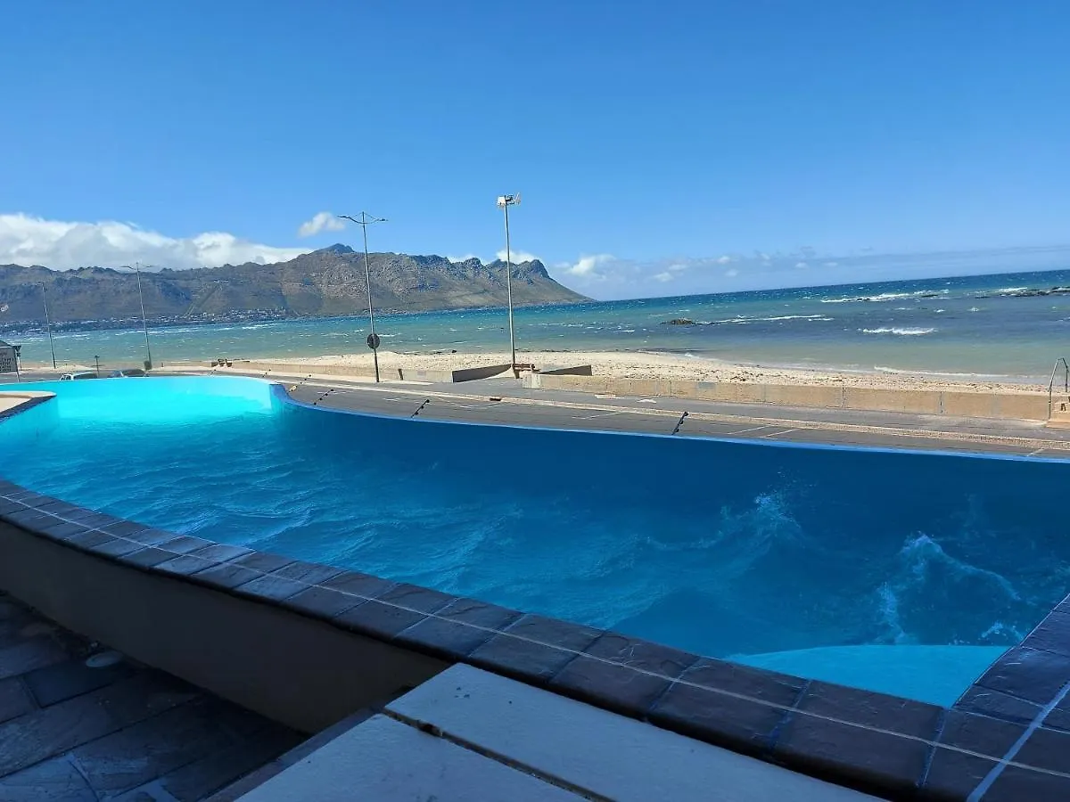 Ocean View Luxury Self-Catering Apartment Strand